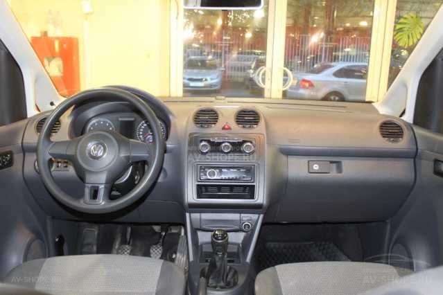 Volkswagen Caddy 1.2i  MT (86 л.с.) 2013 г.