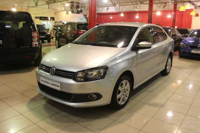 Volkswagen Polo 1.6i AT (105 л.с.) 2013 г.