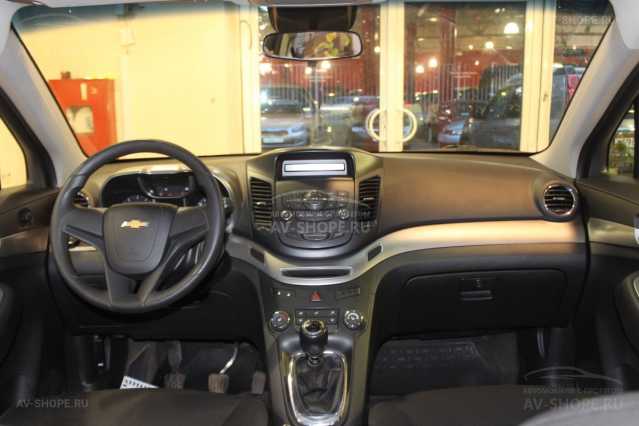 Chevrolet Orlando 1.8i  MT (141 л.с.) 2013 г.