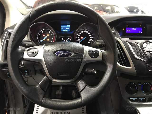 Ford Focus 3 1.6i  MT (105 л.с.) 2011 г.