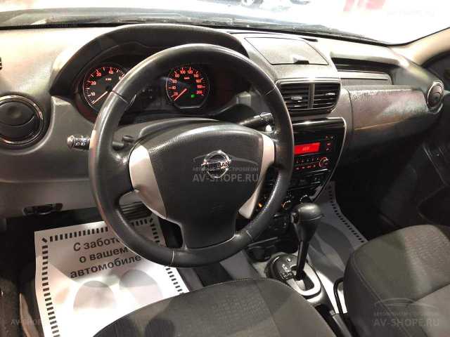 Nissan Terrano  2.0i AT (135 л.с.) 2014 г.