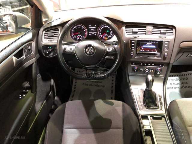 Volkswagen Golf 1.4i AMT (122 л.с.) 2013 г.