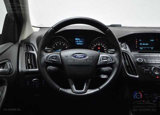 Ford Focus 3 1.6i AMT (125 л.с.) 2018 г.