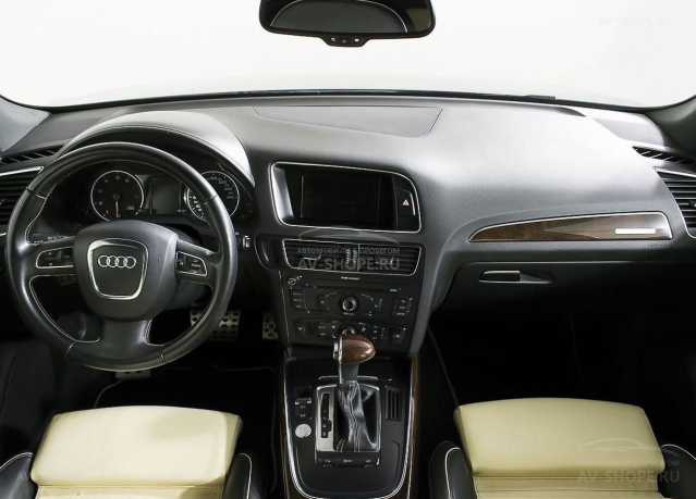 Audi Q5 2.0i AT (211 л.с.) 2012 г.