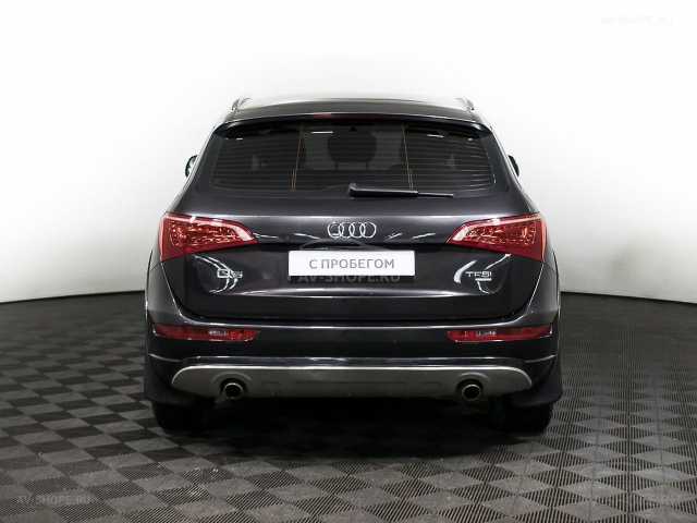Audi Q5 2.0i AT (211 л.с.) 2012 г.