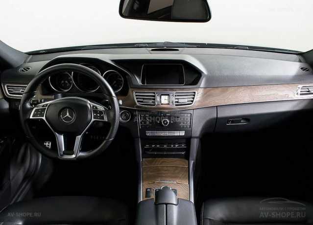 Mercedes E-klasse 2.0i AT (184 л.с.) 2015 г.