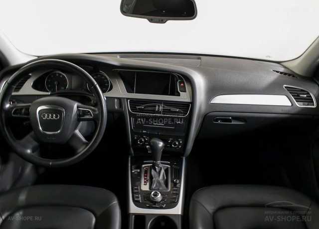 Audi A4 2.0i CVT (211 л.с.) 2011 г.