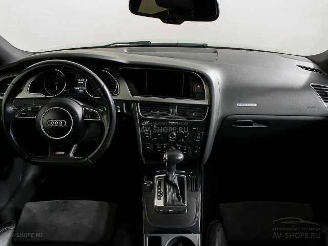 Audi A5 2.0i AMT (211 л.с.) 2011 г.