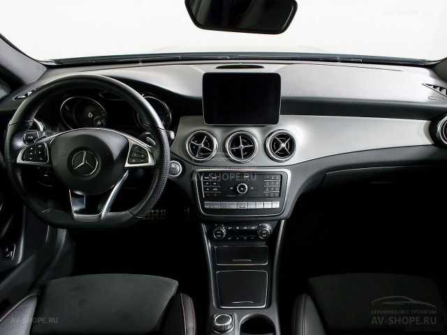 Mercedes GLA-klasse 2.0i AMT (211 л.с.) 2018 г.