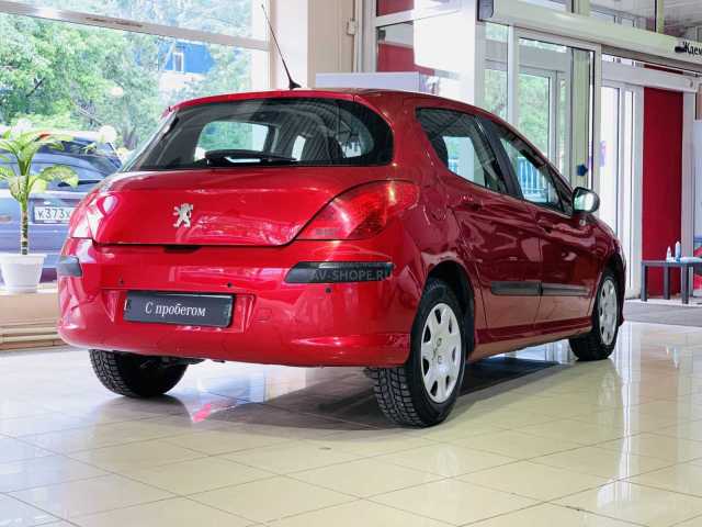 Peugeot 308 1.6i AT (120 л.с.) 2010 г.