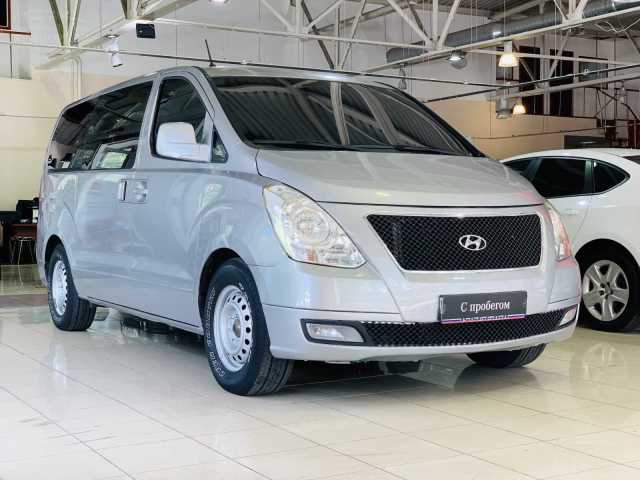 Hyundai H-1  2.5d AT (116 л.с.) 2011 г.