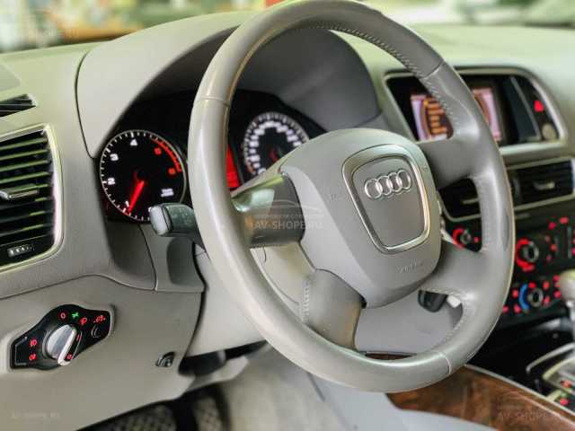 Audi Q5 2.0d AMT (170 л.с.) 2011 г.