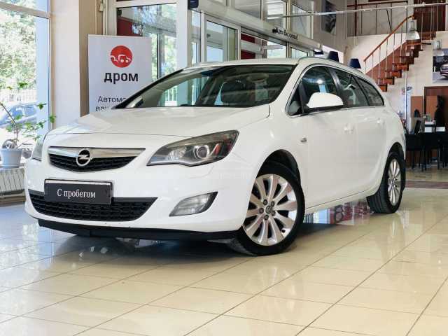 Opel Astra 1.4i AT (140 л.с.) 2011 г.