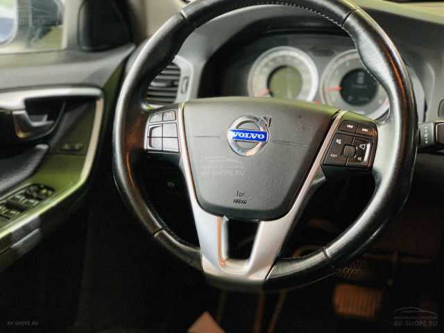 Volvo S60 1.6i AT (180 л.с.) 2011 г.
