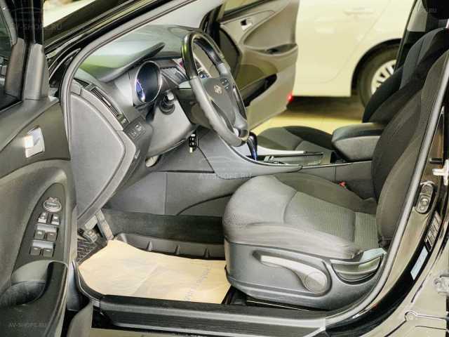 Hyundai Sonata 2.0i AT (150 л.с.) 2012 г.