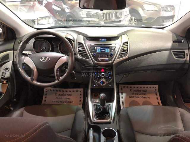 Hyundai Elantra 1.6i MT (132 л.с.) 2014 г.