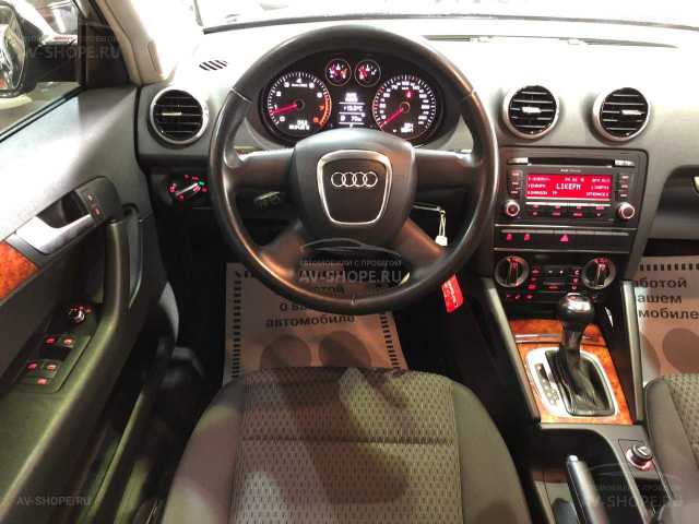 Audi A3 1.2i AMT (105 л.с.) 2012 г.