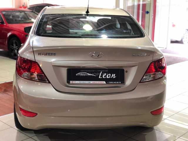 Hyundai Solaris 1.4i  MT (107 л.с.) 2013 г.