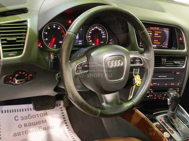 Audi Q5 2.0i AMT (211 л.с.) 2008 г.