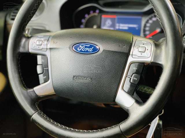Ford S-MAX 2.3i AT (161 л.с.) 2010 г.