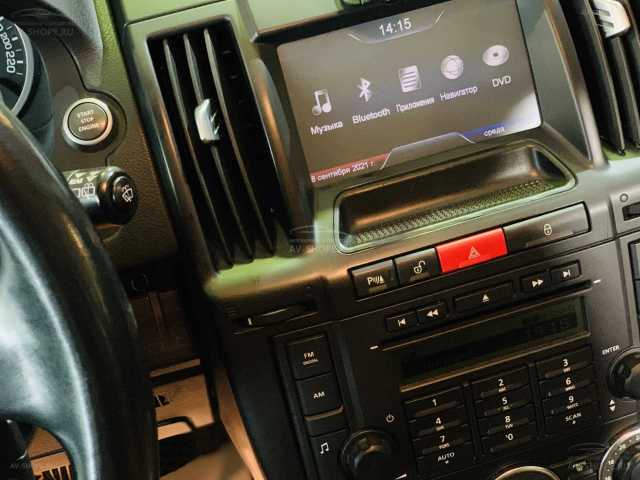 Land Rover Freelander 3.2i AT (233 л.с.) 2012 г.