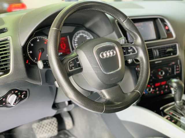 Audi Q5 3.0d AMT (239 л.с.) 2010 г.