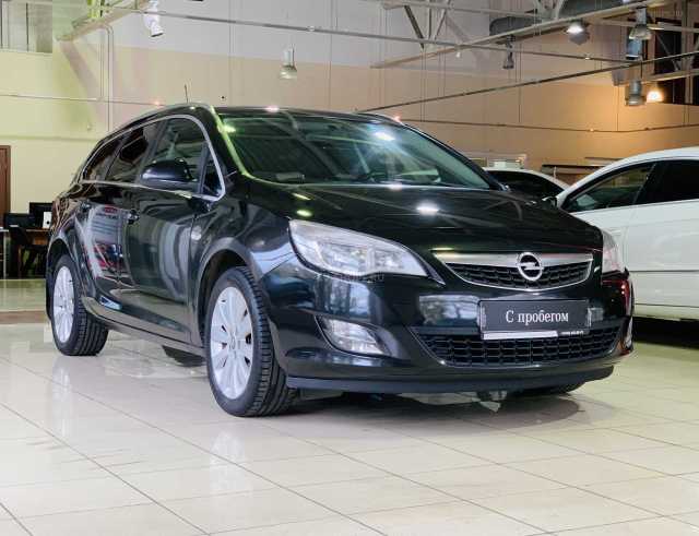 Opel Astra 1.6i MT (115 л.с.) 2012 г.