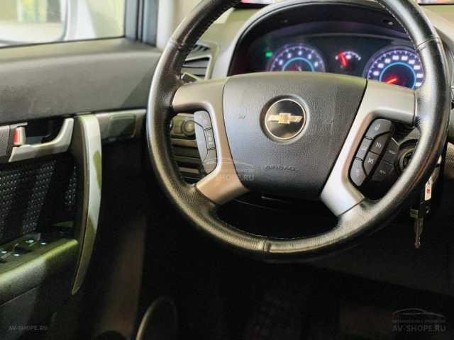 Chevrolet Captiva 2.4i AT (167 л.с.) 2012 г.