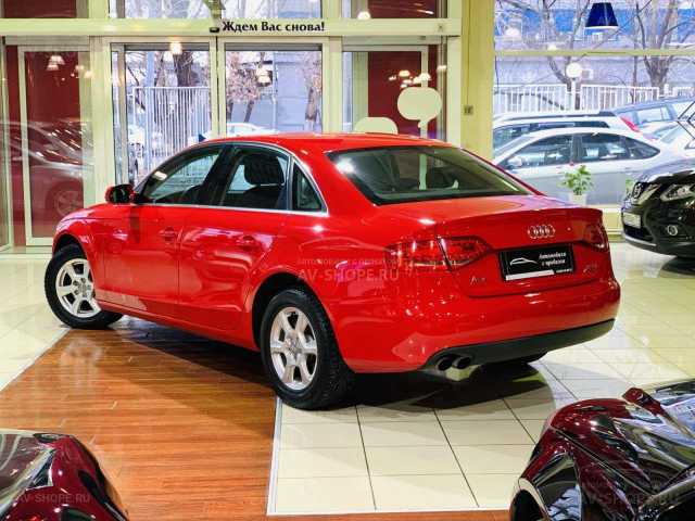 Audi A4 2.0i AT (180 л.с.) 2011 г.