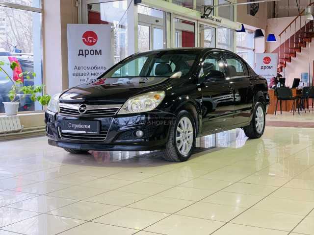 Opel Astra 1.8i AT (140 л.с.) 2013 г.