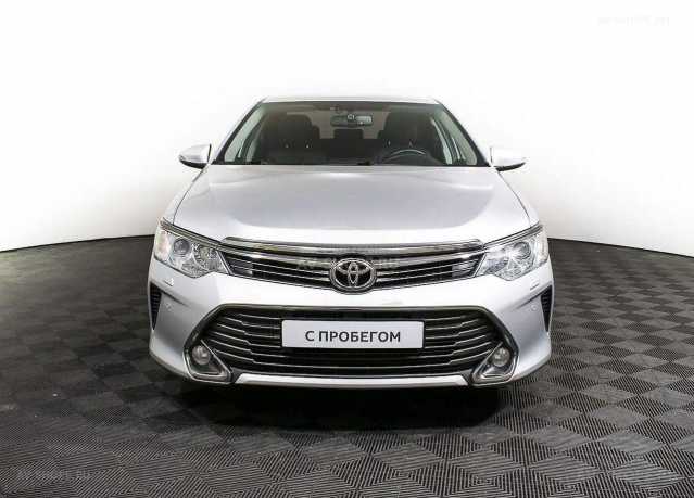 Toyota Camry 2.5i AT (181 л.с.) 2015 г.