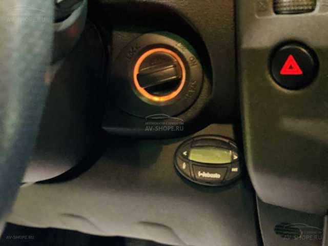 Nissan Pathfinder 2.5d AT (174 л.с.) 2007 г.