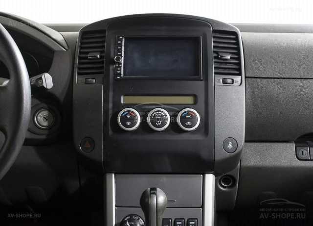 Nissan Pathfinder 2.5d AT (190 л.с.) 2013 г.