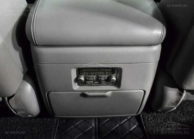 Toyota Land Cruiser 4.7i AT (235 л.с.) 2003 г.