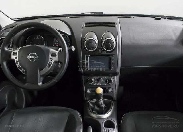 Nissan QASHQAI +2 2.0i MT (141 л.с.) 2011 г.
